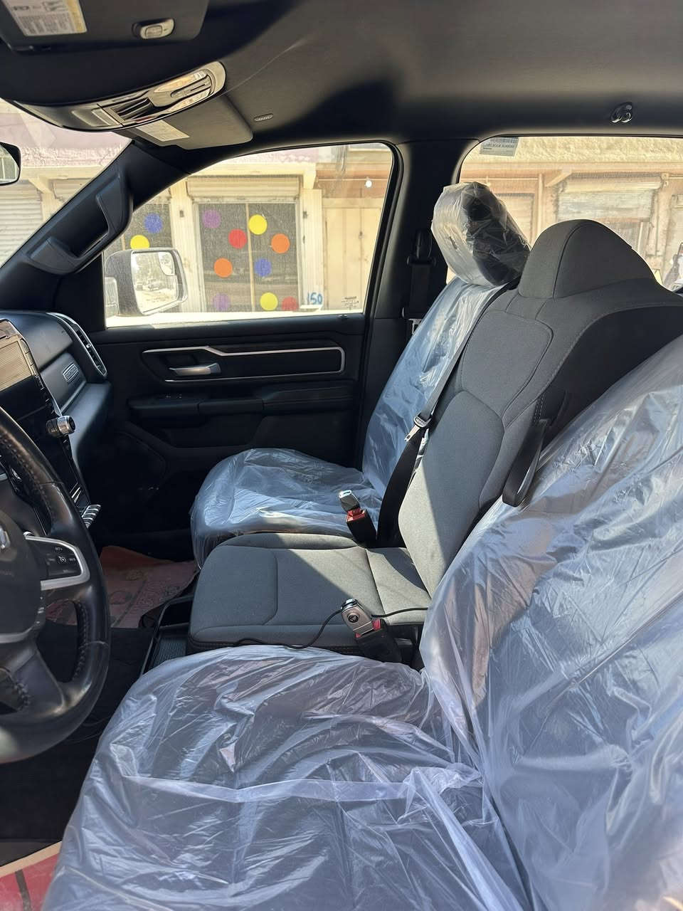 دوج رام ٢٠٢٣ كلين تايتل فقط دعاميه بك هورن ايتورك شاشه تيسلا سياره جديده ماشيه ٥٨ السعر ٣٤٠ وبي مجال بسمي تحويل مباشر *********** مكينه ٣٦٠٠ كشتات هيتر ستيرن هيتر حساس امامي خلفي مانع تصادم جامه الخلفيه كهرباء تشغيل عن بعد فول عدا الفتحه
