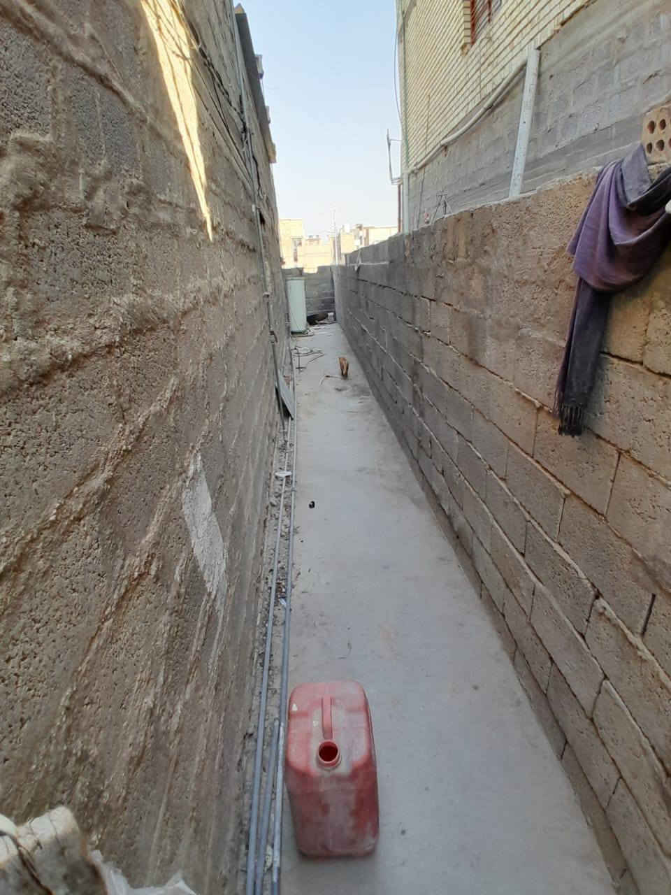 سلام عليكم دار لبيع مساحة ١٥٠متر متر بي غرفة النوم هوال مطبخ حوالي طويل بناء بلوك جديد طابق واحد كاشف طلع علية من بلدية دورة مواقع دورة جمعية خير الله يماقبل دورة النفط شارع مبلط بيع او مرواس حساب منطقة ١٣٠ مليون


**إذا كنت صاحب هذا الإعلان وتريد حذفه لأي سبب، رجاءا أرسل رسالة إلى الدعم الفني**