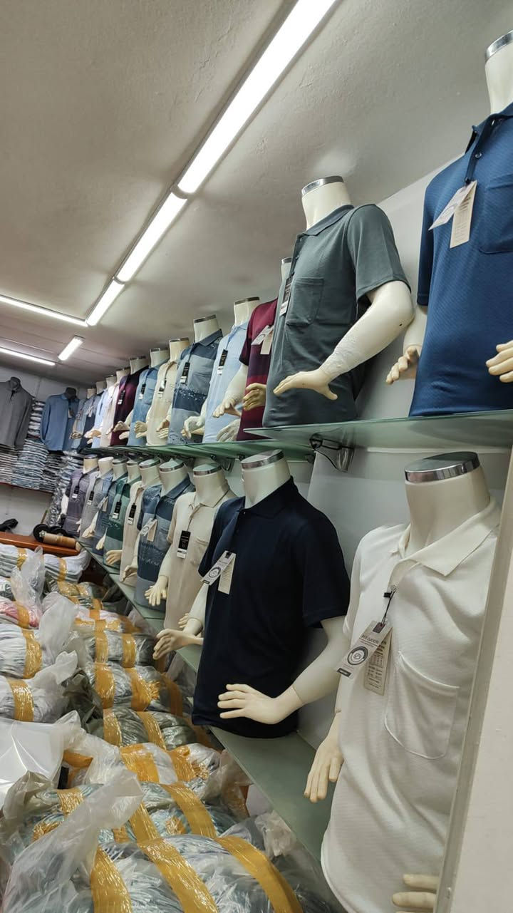 العدد.  12 الف.     قطعه.  تيشيرت رجالي شبابي سيريات نضامي تركي.    درجه اولى السعر القطعه.    2.35 دولار.  القطعه.  الدرزن بالعراقي 42 الف دينار.


**إذا كنت صاحب هذا الإعلان وتريد حذفه لأي سبب، رجاءا أرسل رسالة إلى الدعم الفني**