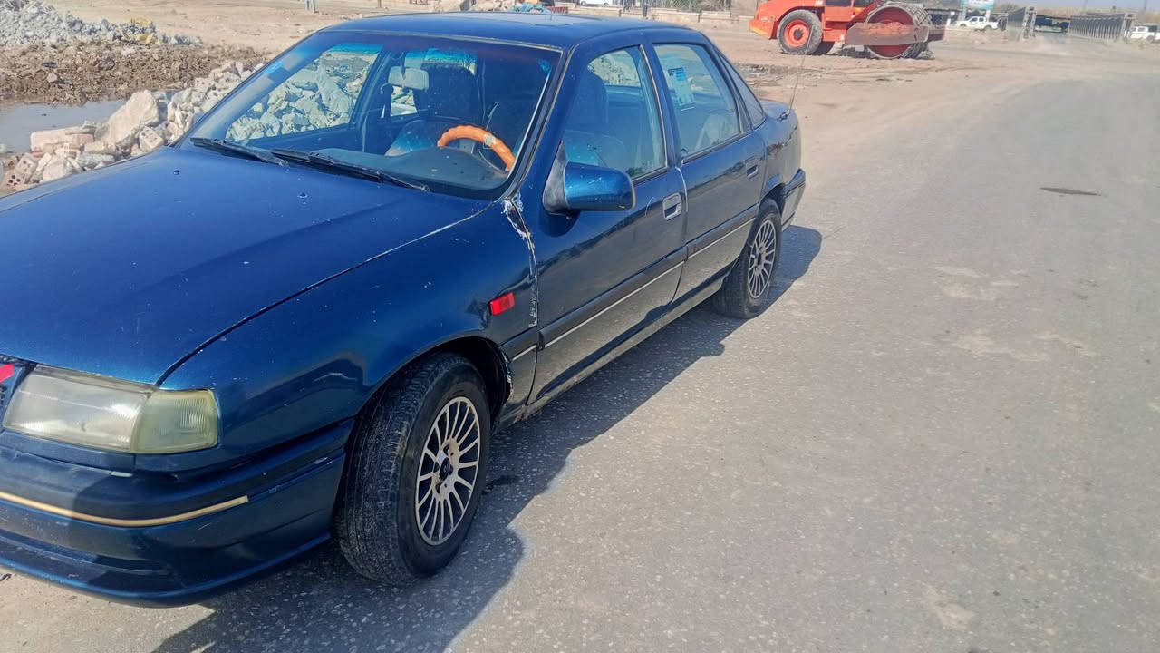 السلام عليكم سياره اوبل موديل 92 رقم بغداد مشروع وطني عنوان السياره بابل جبله السعر على هذا الرقم مال موبايل ***********
