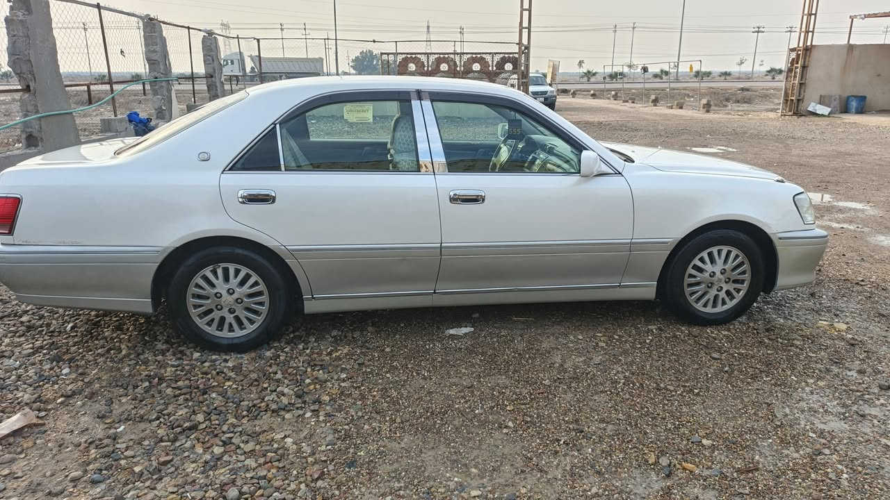 سلام عليكم سياره جنون قرار 48 موديل 2002 مكفوله من الكصه ونقل ولصوليات اربع دكم تحكم استيرن اربع كشنات كهربايه 12قرص برده خلفيه ثلاجه مكينه ديفور الجبير حدادن من اطول لطول ماناقصهه ايشي سنويه 2027ارقام نكليزي 
***********
اسعرخاص اتصل وبيك خير وتتلل
