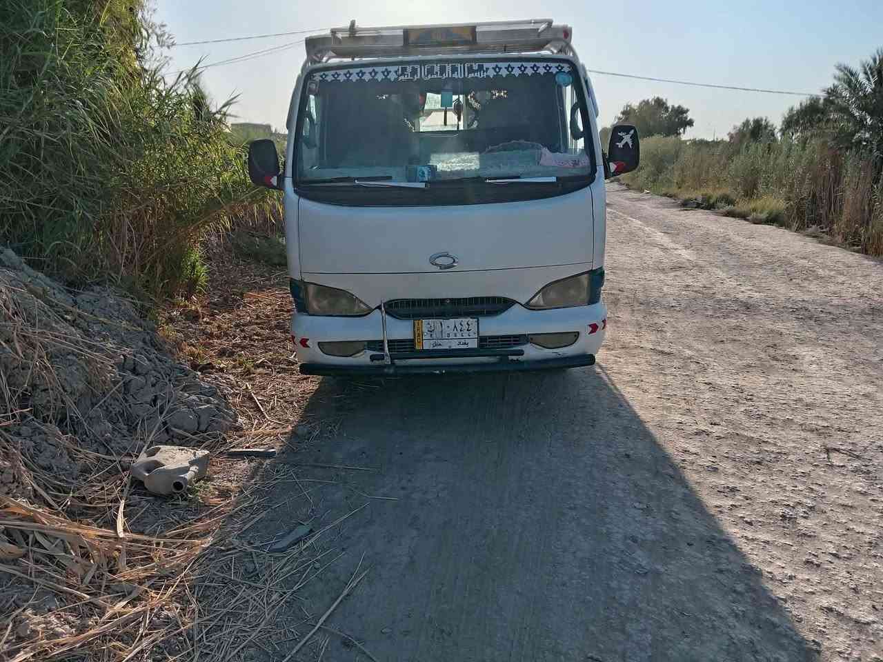 السلام عليكم سامسونك موديل 2000 محرك كير حداديه مكفول رقم بغداد سنويه 28 السعر 50 وبيه مجال اتصل وتدلل *********** مكاني كربلاء
