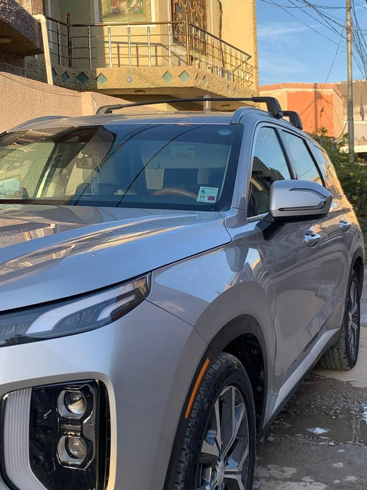 السلام عليكم هونداي بلسايد
موديل ٢٢
رقم اربيل 
اموصفات :تدفئه كشنات 
فتحة سقف 
كامره خلفيه 
سياقه ذاتيه 
رادارات 
اربع حساسات 
كشنات منفصل 
تحكم تبريد خلفي 
جنطه كهربائيه 
ڤي اي بي 
داخل بيجي 
رادارات مري 
نضام تسحلق 
سستم صوت 
دمام 
فورويل 
تخم تاير جديد 
تحكم ستيرن  
كشنات كربائيه  

السياره ماشيه ٦٠  
وارد امريكي  

للستفسار ***********
