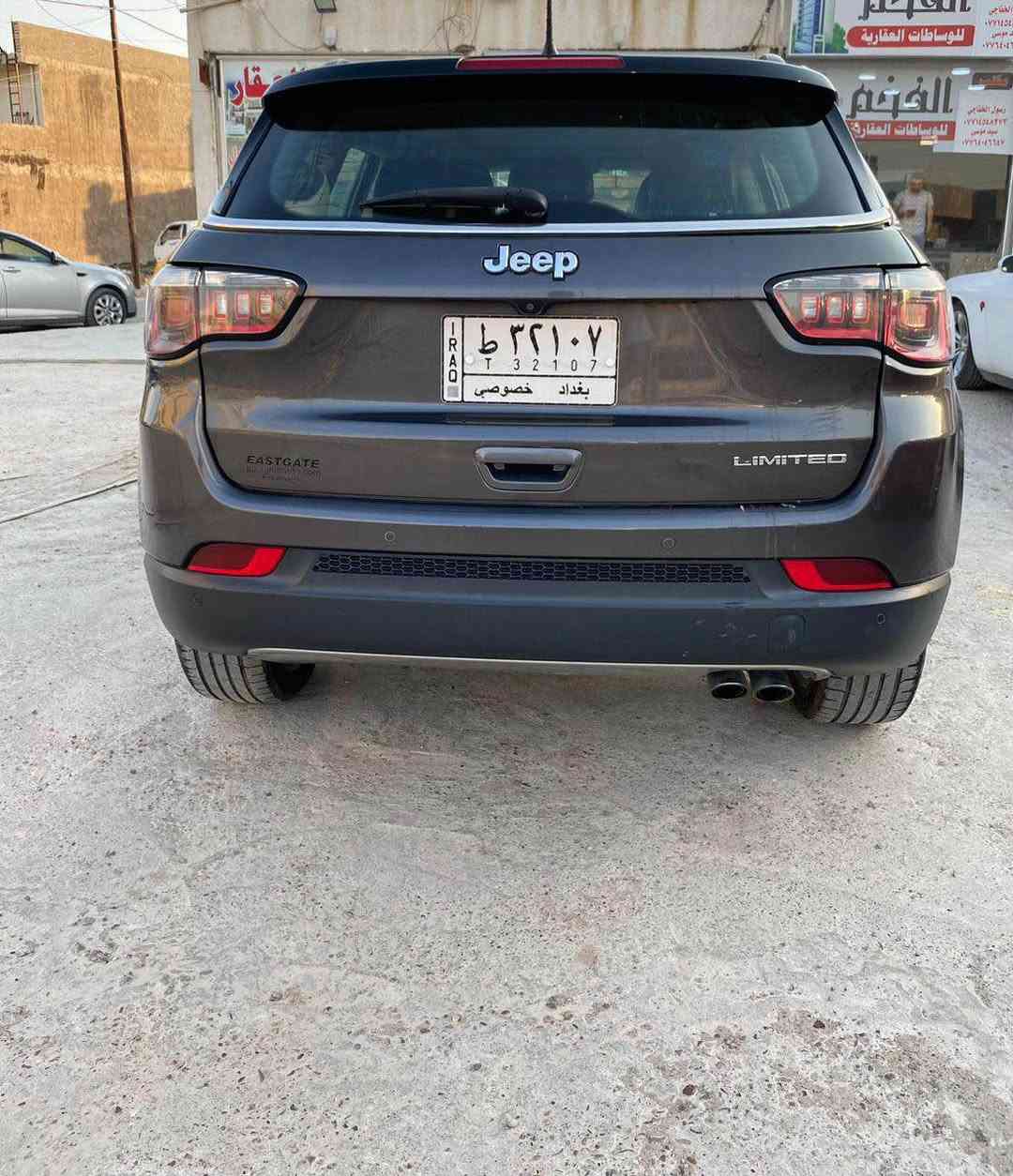 السلام عليكم
جيب كومباس ٢٠١٨ فول مواصفات لمتدد
مكينه ٢٤٠٠ كير ٦ نمر تو ويل
رقم جديد سنويه 2031
حادثه موضح بصور حادثةكلش بصيط 
وبدل مكينة شرط الفحص إذا مو فول مرجوعه 
وبيه سونار 
مواصفات 
جنطه كهرباء
هيتر كشن سايق وكشن الصدر ستيرن هيتر
كشن السايق كهرباء
بصمه تشغيل بصمه بيبان تشغيل عن بعد
سايد بريك بصمه
تبريد قطعتين
مثبت سرعه 
رادار خلفي رادارات جوانب
السعر 131$ وبيه مجال بسيط 
الاتصال ***********
مكان السياره بغداد  الدوره وإذا تجي الصبح تفحص بلوزيريه الصناعيه موجود لل6 المغرب بغداد, العراق
