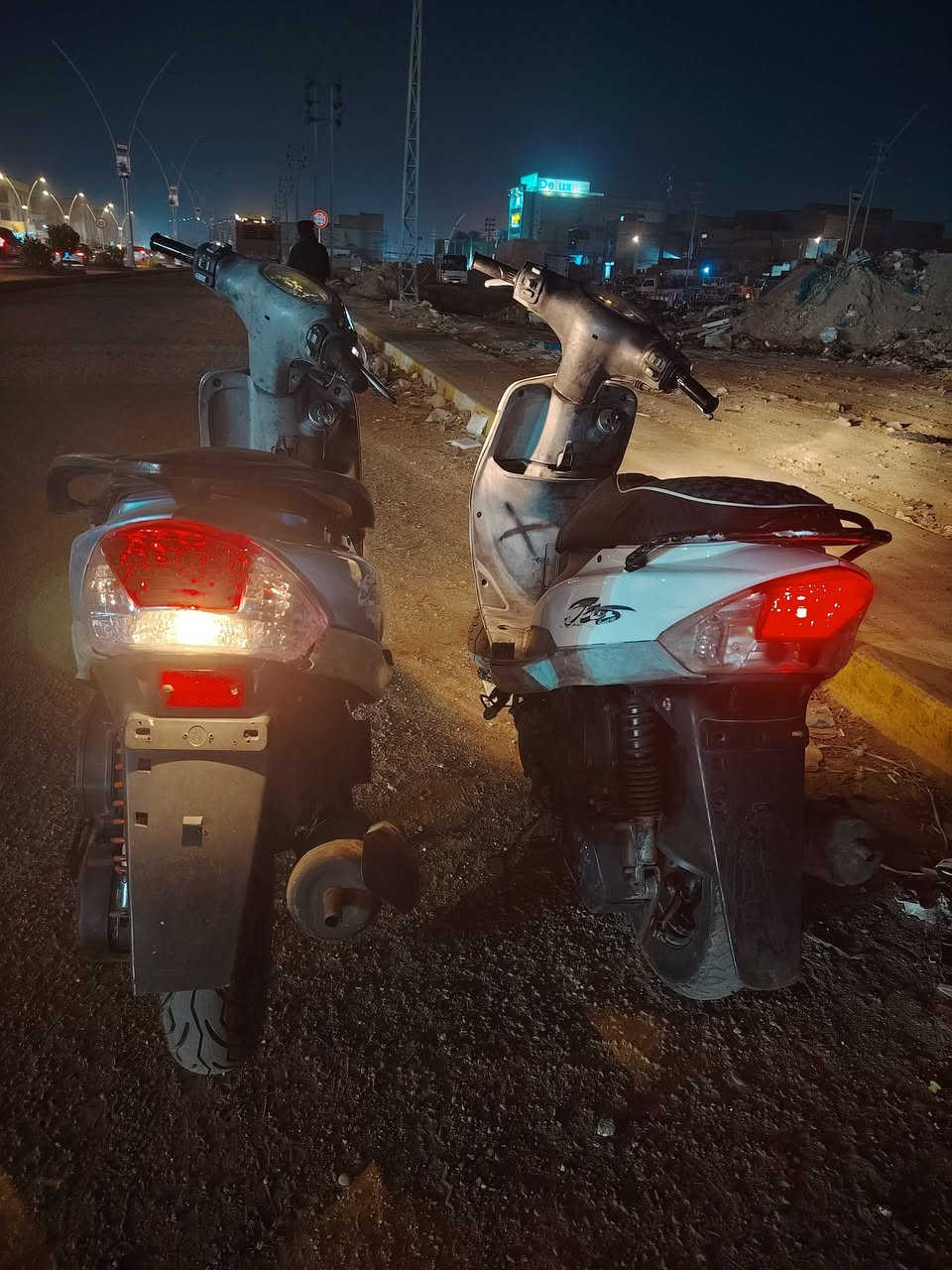 سلام عليكم للبيع دراجات ماكسات منغولي بوشه 50 بلاد شرط الفحص كله شغاله سلف هندر كهربائيات شلعه تخبل مشي خير من الله كله ختم واحد السعر الوحده اب 500 العنوان ناصريه مركز الاستفسار ***********
