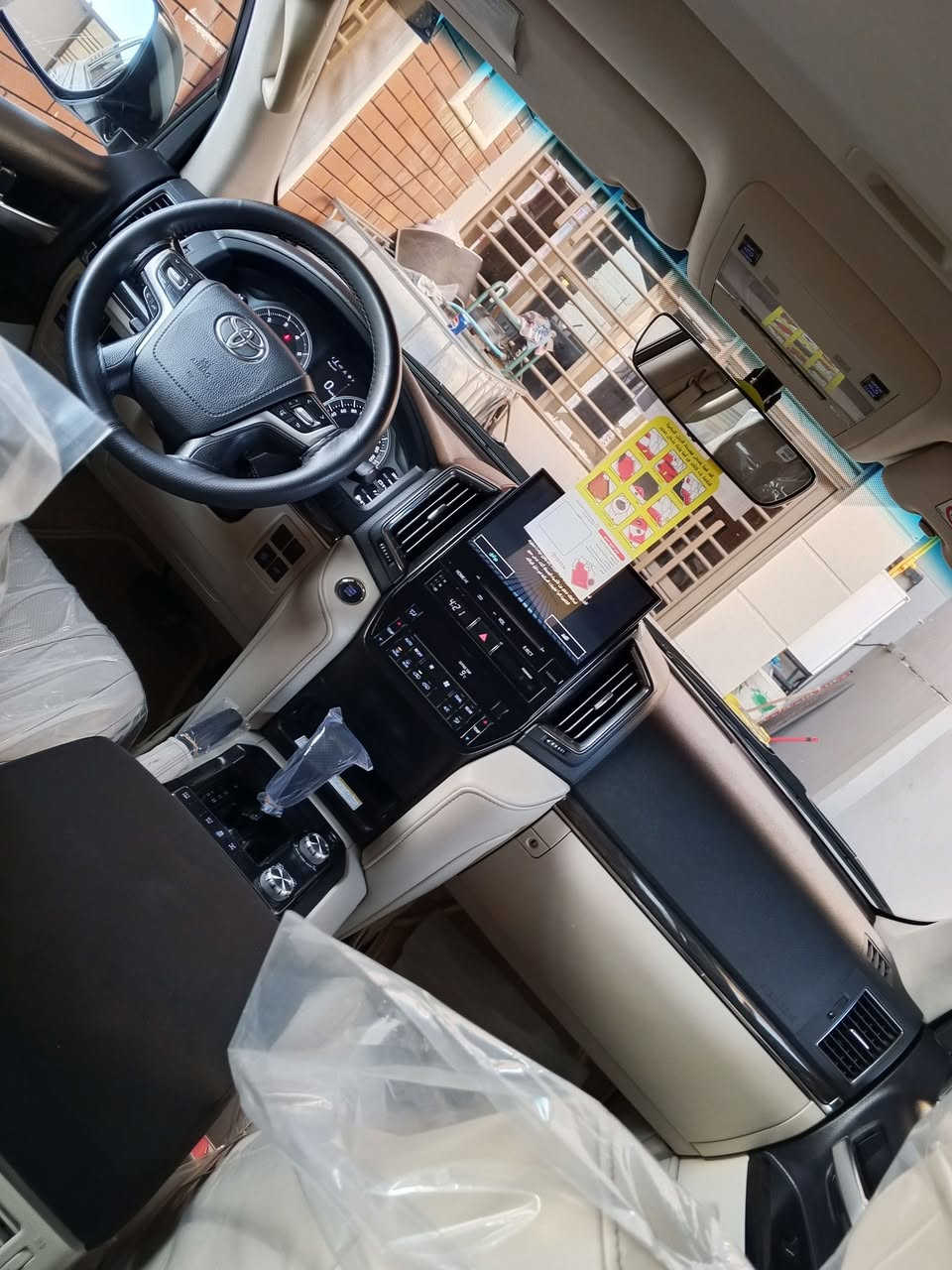 سلام عليكم للبيع 
لاندكروز موديل 2020 ساز باب أول فوول ✅ 

رقم بغداد انكليزي هزه جديدة سنوية جديده بسمي لحد 31 

سيارة جديدة بعدها بلكارتون مكفولة كفاله عامة كفاله من صبغ ولبارد ولفتح  وشخط وتكحيل حته دعميات كفاله 

 ماشية 61 الف سبير منازل تخم تاير جديد دلوب جواها البصمة ثانية كتلاوكات شركة كاعيات شركة كلهن وياه 

ساز باب أول ✅ بغنة عن تعريف فوول مواصفات 

مكاني بغداد الكرخ إلي عندة ستفسار يتصل 📞 👇 

*********** بشار العبيدي 

*********** بشار العبيدي
