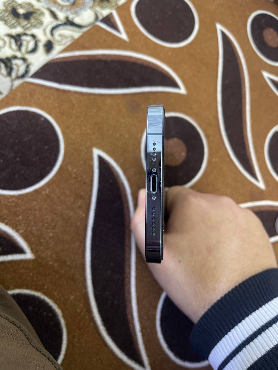 13برو ماكس
ذاكره 256
⬇️
بطاريه 88قطار بل شحن
⬇️
تك سيم 
⬇️
نظافه 100‎%
⬇️
سعر 525 بي مجال
الجهاز مبدل بي شاشة وبطارية كأمره شرط كلو اصلي 
مايعبر هوه ضدّ الماء

⬇️⬇️⬇️⬇️⬇️
12برو ماكس 
شرق اوسط 
ذاكره 128
بطاريه 76قطار بل شحن 
نظافه 100‎%‎


**إذا كنت صاحب هذا الإعلان وتريد حذفه لأي سبب، رجاءا أرسل رسالة إلى الدعم الفني**