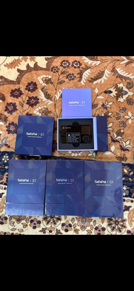 حافظة نقود للعملات  الرقمية جديد لوك كبس شركة سعر القطعة ٣٥ الف شامل التوصيل


**إذا كنت صاحب هذا الإعلان وتريد حذفه لأي سبب، رجاءا أرسل رسالة إلى الدعم الفني**