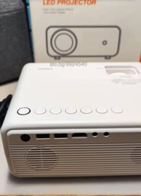 جهاز Izeeker جهاز داتا شو عارض_سينمائي مدرسي مفيد للمدارس والمعاهد وإل...