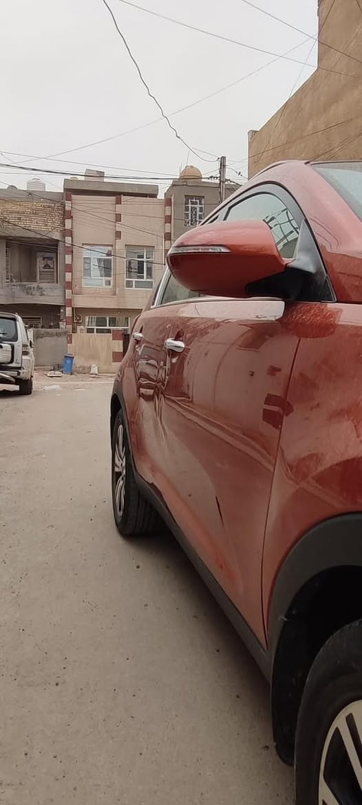 سبورتج 2016 خليجية 
مكينة 2000

مواصفات عادية
اشاير مري 
مري شفط 
كامرا 
حساسات 
Abs 
وبقية المواصفات المعروفة 
ماشية ١٧٢ قابل للزيادة 
السعر 165 وبيها مجال للشراي 
مكانها بغداد - الغزالية
***********
