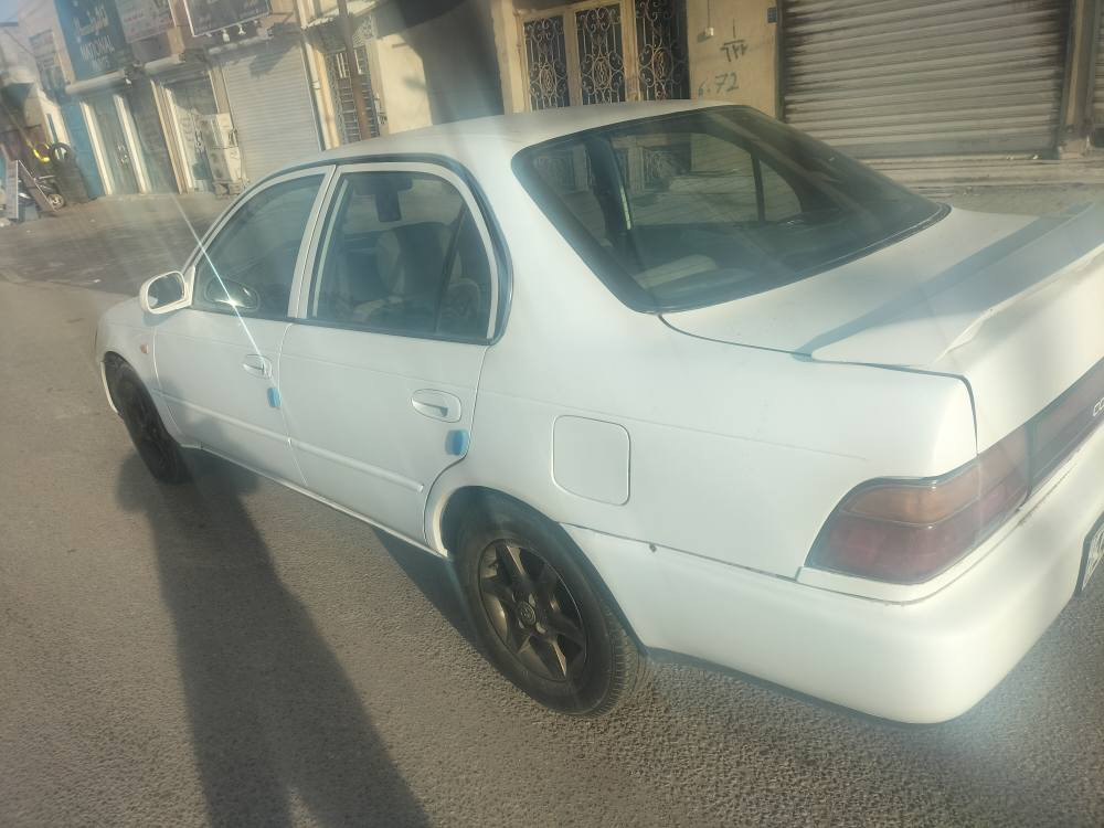 السلام عليكم كورله موديل 92بصره مكفوله كص ونقل وضربه مصبوغ عام  مكينه كير حداديه تبريد جاهز السعر 60وبيهه مجال قليل   مكلف في النشر*********** البصرة, العراق
