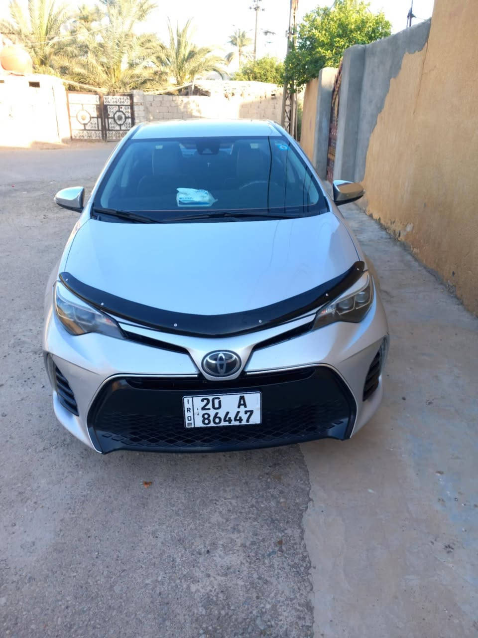 السلام عليكم للبيع كورلا 2018seماشيه 100
***********
