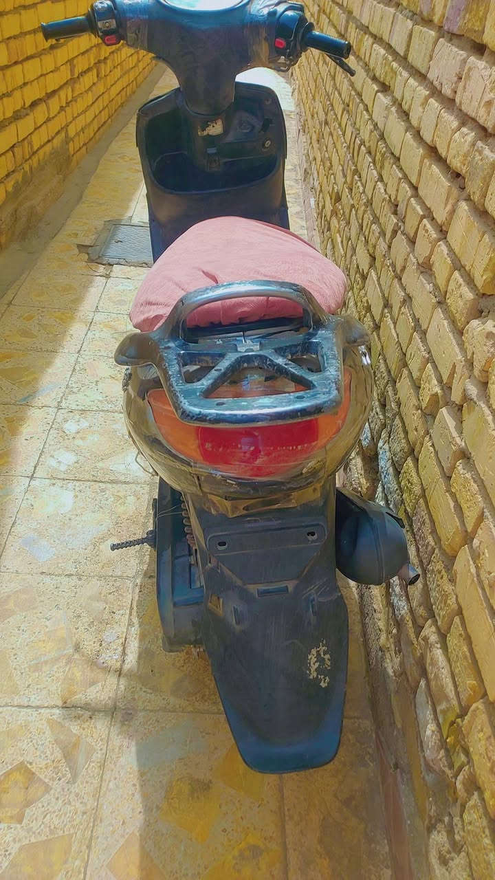 دراجه لكزز شغاله سعر ٢٥٠ ناصريه مركز للتواصل ***********
