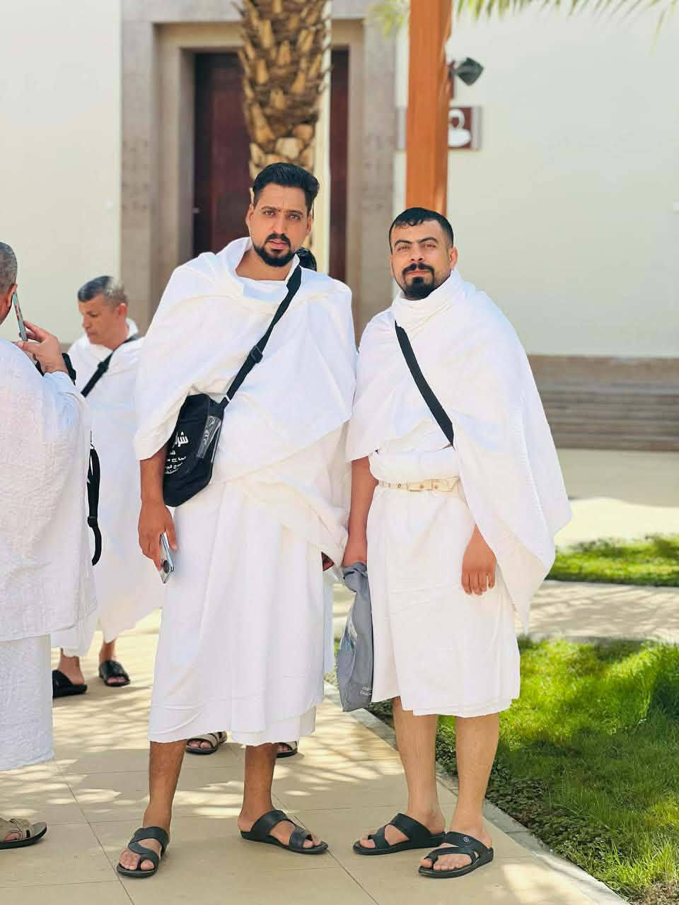 🌙 عمرة شهر رمضان المبارك 🌙
✨ فرصة لا تُعوَّض لأداء العمرة في أعظم الشهور ✨
🔹 عمرة شهر رمضان كامل ٤٠ يوم 
🚍 نقل مجاني على مدار 24 ساعة (أوقات الصلاة وغيرها)
📍 محبس الجن
💰 شهر كامل (10$)
💰 نصف شهر رمضان
👉 950 دولار
━━━━━━━━━━━━━━━━━━
🔹 البرنامج (2)
🏨 فندق زهرة السعد 1
💰 850 دولار
📍 (منطقة الروضة – فندق عالي الجودة 🔥)
📅 من 12 رمضان ولغاية ما بعد العيد
🚍 نقل مجاني على مدار 24 ساعة ⌚️
━━━━━━━━━━━━━━━━━━
✨ خدماتنا للمعتمرين
☝️ غايتنا خدمتكم
🛂 فيزا 90 يوم
🕌 إرشاد ديني خطوة بخطوة
━━━━━━━━━━━━━━━━━━
🕋 المزارات في مكة المكرمة
غار ثور
جبل عرفات
غار حراء (جبل النور)
مزدلفة
مشعر منى
عين زبيدة
موقع مذبح النبي إسماعيل عليه السلام
🕌 المزارات في المدينة المنورة
جبل أحد
جبل الرماة
مسجد قباء
المساجد السبعة
بئر عذق
مسجد القبلتين
مزرعة التمور
مطبعة القرآن الكريم
━━━━━━━━━━━━━━━━━━
🎁 هدايا المعتمر المجانية
🧳 حقيبتان (كبيرة + صغيرة)
🏷️ باج تعريفي
🕊️ إحرام للرجال
🧕 حجابات للنساء
━━━━━━━━━━━━━━━━━━
📞 للاستفسار والتواصل:
سارع بالحجز وتسليم الجواز ✈️🚌🕋
🔥 عروض خاصة
💳 يتوفر نظام الأقساط المريحة
🤲
اللهم لك الحمد حتى ترضى،
ولك الحمد إذا رضيت،
ولك الحمد بعد الرضا يا الله
📍 مكتب نسائم الرحمة للحج والعمرة
#للتواصل والاستفسار :
☎***********   صباح الجنابي
☎*********** صباح الجنابي 
☎*********** عبد الكريم الجنابي 
📍واتساب متاح
📌سيكون في الرحلة ارشاد وانشاد
📌يتوفر نضام القسط المريح 
@إشارة
