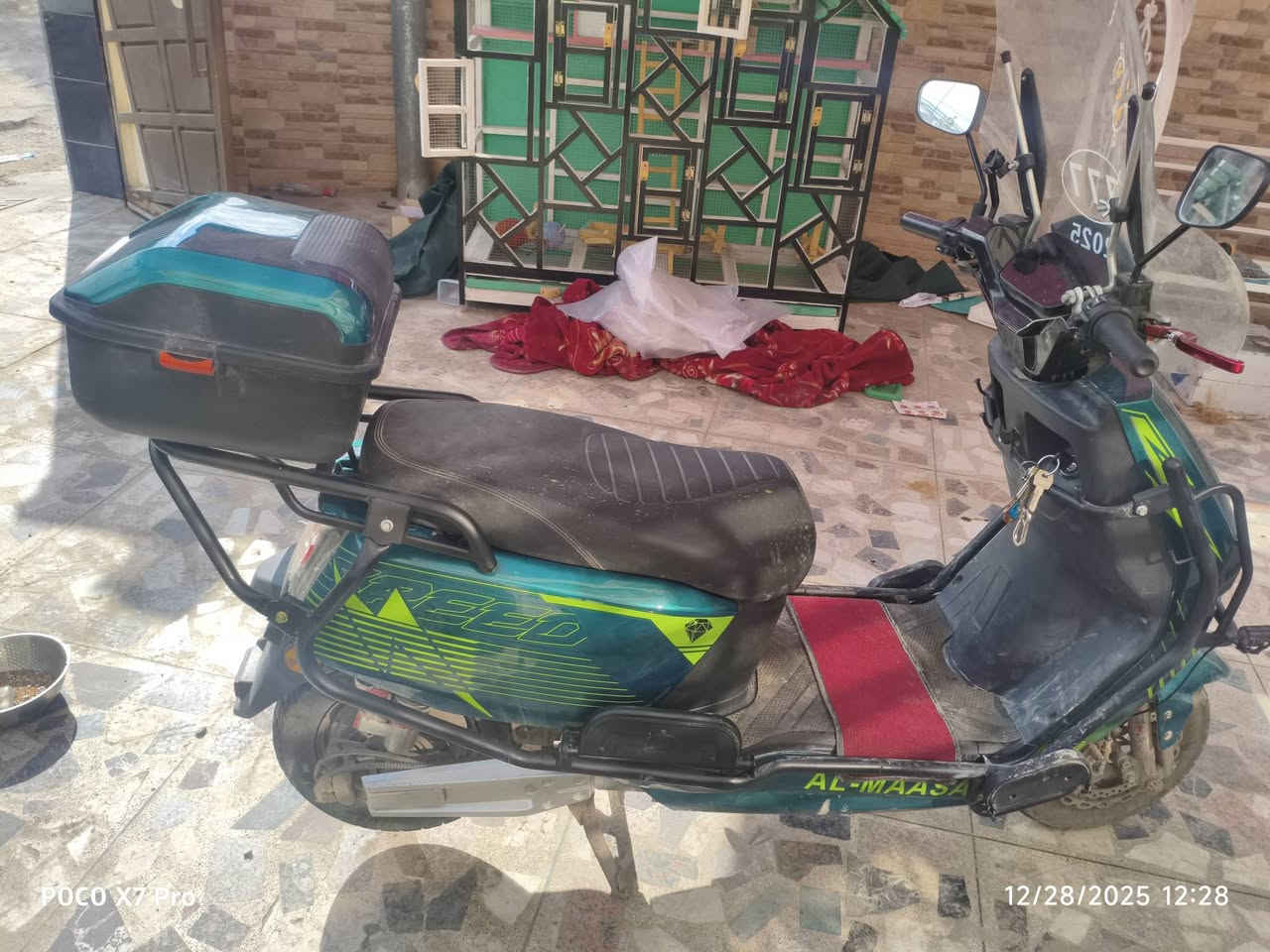 دراجة شحن 750الف وبيه مجال 2025 7شهر ماخذة بس الدبلات تعبانة وبية كسر خفيف بلوجه مال الستيرن  4 سرعاة تمشي100 89حقيقي  ماخذة 950الف ولوصل موجود ***********
