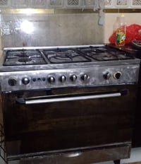 طباخ • شغال