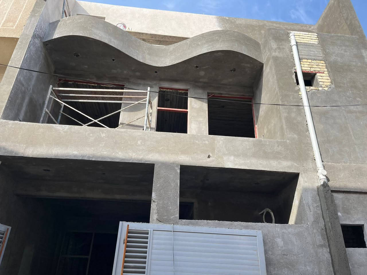 لبخ وجهات طلس فوم صبغ شغل درجة اولى سعر مناسب متفرغ حاليٱ ***********   ***********
