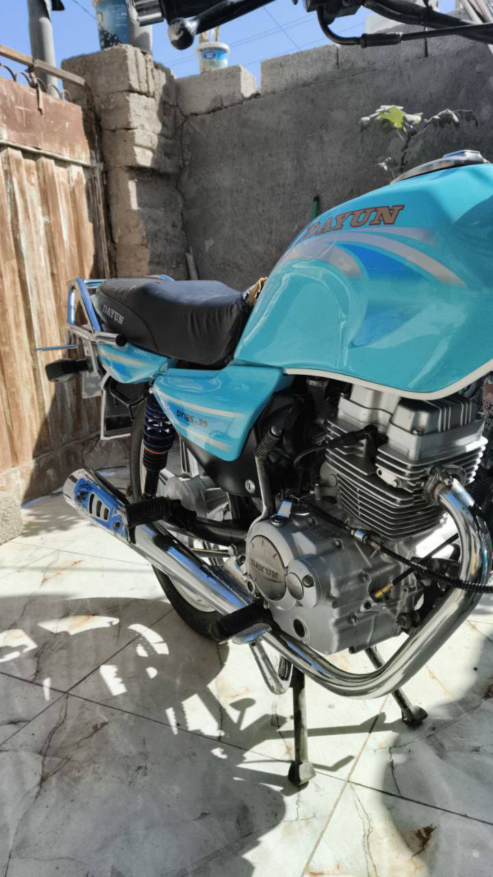 السلام عليكم دراجه دايون للبيع  موديل 2022 اوراق اصولي دراجه حلـِۈۋ‏وھّ شلعه ومعدل  كهربائيات ڱڵـه  شغاله محركه بي صوت  مكاني كربلاء الامن الداخلي السعر 1350 وبيه مجال للشراي ***********
