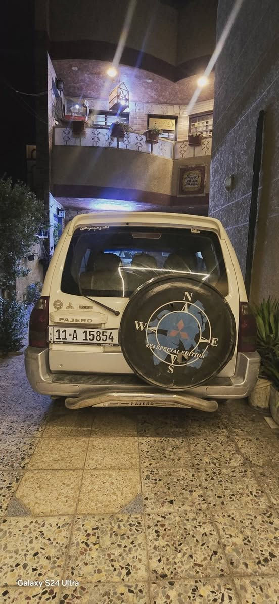 باجيرو حبتور خليجية 2007
محرك 6 سلندر 3800
٧ راكب
 تبريد ٣ قطع
السيارة بأسمي 
رقم بغداد الجديد
سعر ١١٠ وبيها مجال بسيط 
***********

