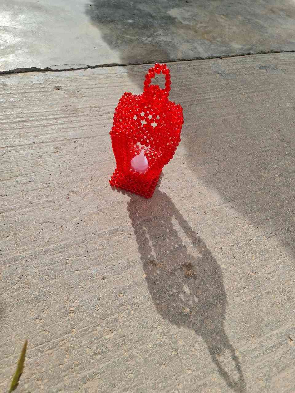 🪡❤
حسب الطلب 
مجموعة من فوانيس رمضان مصنوعة من خرز الكريستال
 بديل الزجاج بالون الاحمر 
تتوفر، حسب الطلب 
تتوفر خدمة التوصيل الى جميع المحافظات 🛍
#handmade
#حقائب #خرز #اعمال_يدوية #صنع_بحب


**إذا كنت صاحب هذا الإعلان وتريد حذفه لأي سبب، رجاءا أرسل رسالة إلى الدعم الفني**