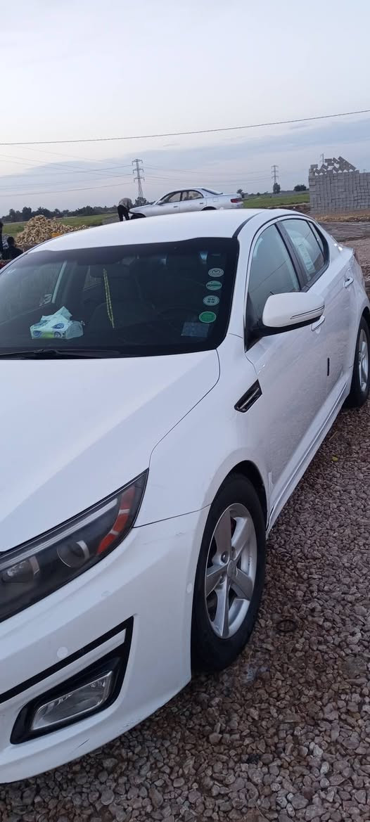 كيا أوبتما 
رقم بغداد 
سنويه لل27
كير ومحرك مكفولات 
ماشيه 88 حقيقي
تبريد ثلج 
حداديه تخم تاير 
تحكم استيرن اشاير مري
غرفه نظيفه جدآ 
اقل ضرر بالسيارات بالامريكي 
السونار مرفق مع الصور 
بيه بارد قليل جدآ بالجاملغ الخلفي الايمن شبر
السعر 115 وبي مجال 
العنوان،، النجف الاشرف 
 ***********
