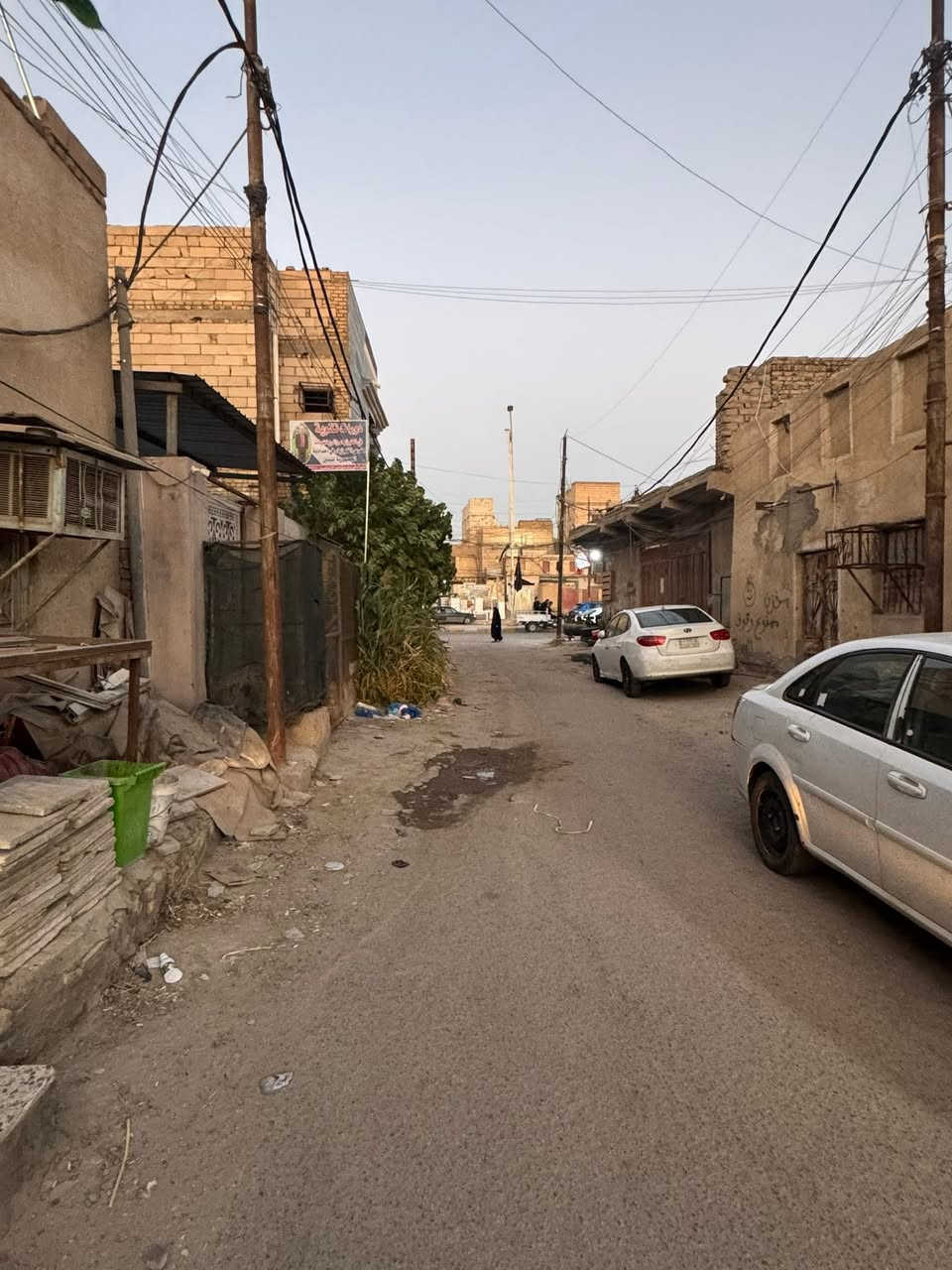 بيت للبيع مساحته 125 متر قريب على شارع الجمعه طابق واحد بناء غرفتين وصاله واستقبال ومطبخ
للتواصل الاتصال بالرقم على الواتساب ***********ابو علي للعقار
