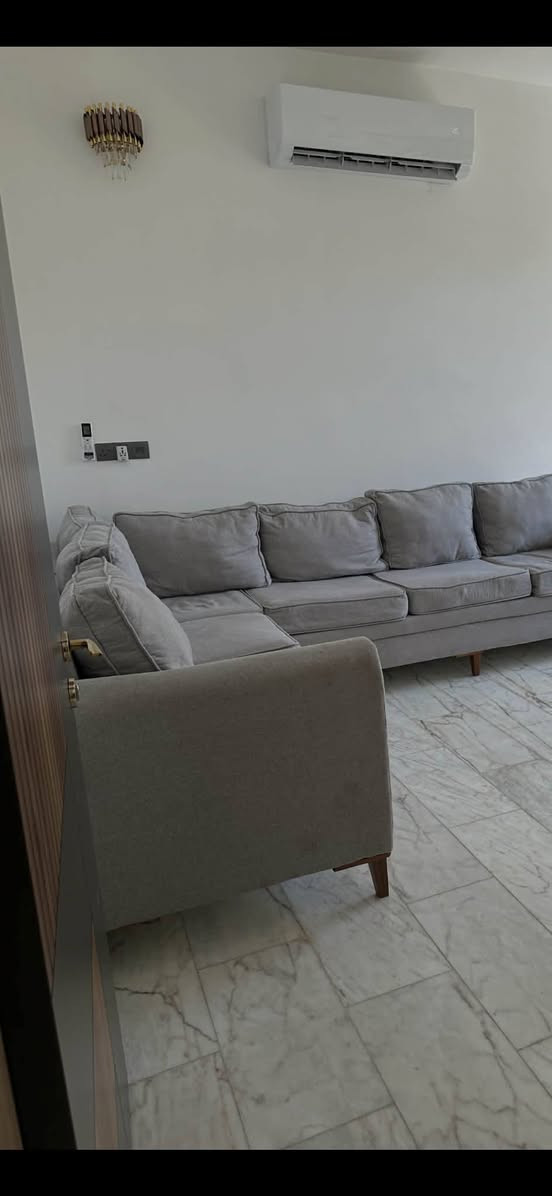 السلام عليكم
تخم نظيف كُلش ما بي أي ضرر او خدش 
بي ارجل بس اصحاب التخم شايليهن 
القياس : 240×240
سعر الشراء : مليون وربع
سعر البيع :600 وبي مجال
للأستفسار خاص 🌷


**إذا كنت صاحب هذا الإعلان وتريد حذفه لأي سبب، رجاءا أرسل رسالة إلى الدعم الفني**