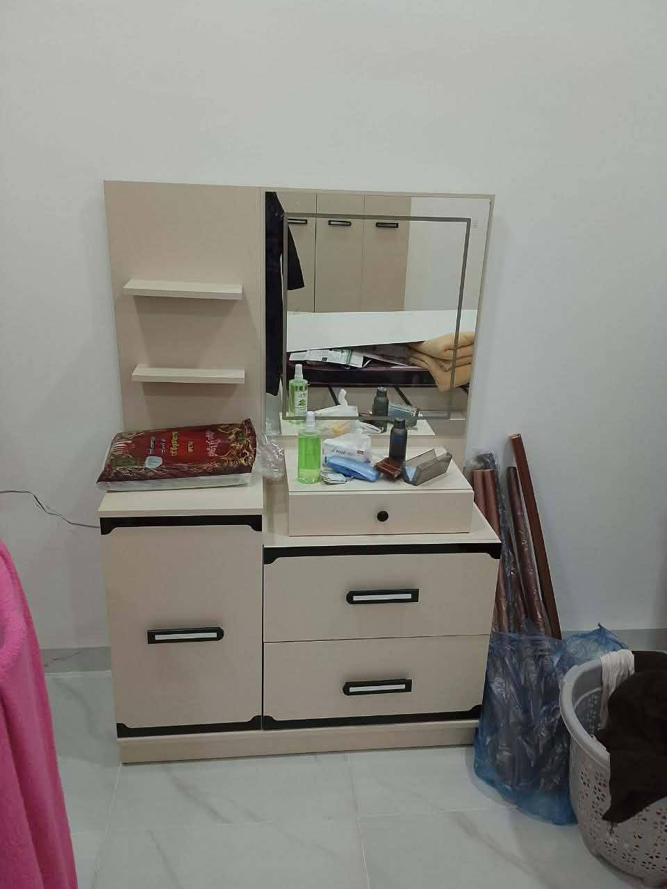 غرفه تركيا جديده بدون استخدام
للاستفسار لاتصال ع ***********
او مراسلة صفحه
