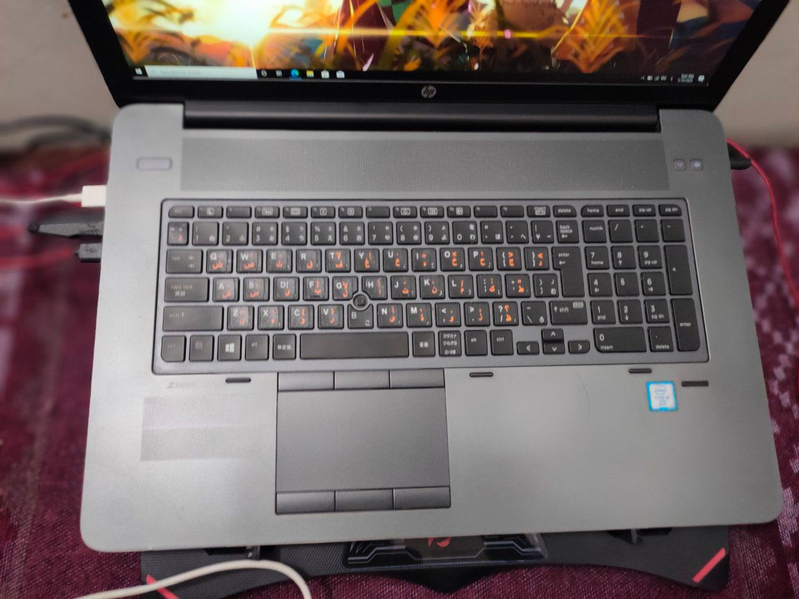 💻 للبيع: وحش العمل والألعاب HP ZBook 17 G3 (مطور بالكامل)
لأصحاب التصميم الهندسي، المونتاج،والالعاب
المواصفات:
المعالج (CPU): Intel Core i5-6820HQ 
كرت الشاشة (GPU): NVIDIA Quadro M3000M 
الذاكرة (RAM): 32 DDR4
التخزين  هاردين M.2 SSD + ssd256
مجموع 512 كيكا
الشاشة (Monitor): حجم عملاق 17.3 بوصة بدقة Full HD

✅ ماوس جيمنج 
✅ قاعدة تبريد 
✅ الشاحن الأصلي 
✅ كيبورد جيمنج
✅مع 10 العاب اضافيه
📍 السعر: مناسب وقابل للمفاوضة
💬 للتواصل او معرفة السعر: رسالة خاص


**إذا كنت صاحب هذا الإعلان وتريد حذفه لأي سبب، رجاءا أرسل رسالة إلى الدعم الفني**