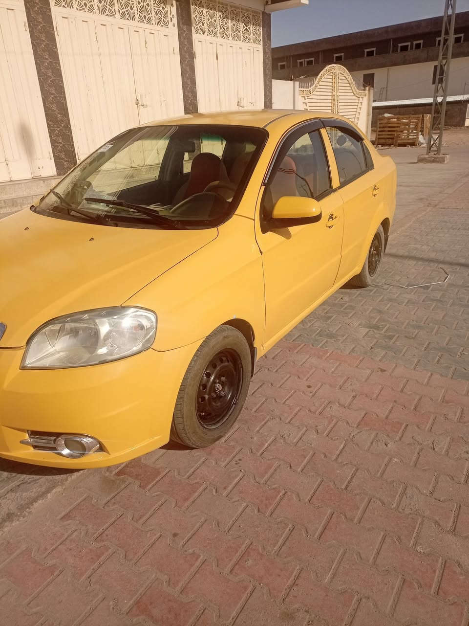 السلام عليكم ورحمه الله وبركاته سيارة افيو خليجي موديل 2008سنوية2027رقم انبار مشروع وطني باسمي تحويل ثاني يوم السيارة حداية جديد ضررها باب السائق محرك وكير حاوية كير عادي والكشر تجي وتشوف بعينك تبريد شغال تخم تاير  ترايك وين ما تريد المكان القائم والشراي يتفضل ***********
