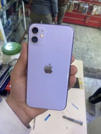 ايفون 11  عادي . ذاكره 128  بطاريه 74  عربي ماستر مفطور سعره قفل قفل 1...