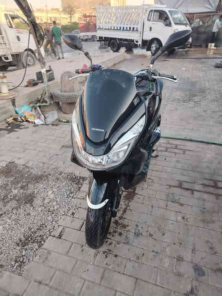 ألسلام عليكم دراجه بي سي اكس جيل ثاني جي اف ياباني   رقم بغداد
مكينه ١٥٠
حساس استاند. حساس ازدحام
سعر ٣٨ ورقه وبيهه مجال لطيبين
رقمي *********** وبي واتساب
ماشيه ٨الف
