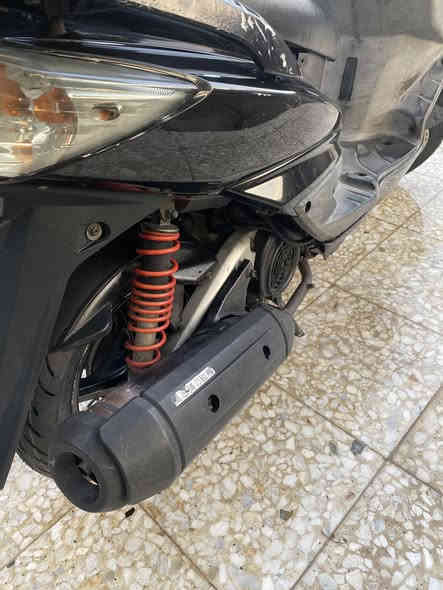 سلام عليكم
دراجه سكنس نوزل فحل صار ٣اشهر من نازله من لرمبه
مكفوله مكاني البلديات سعر900 رقم ***********
