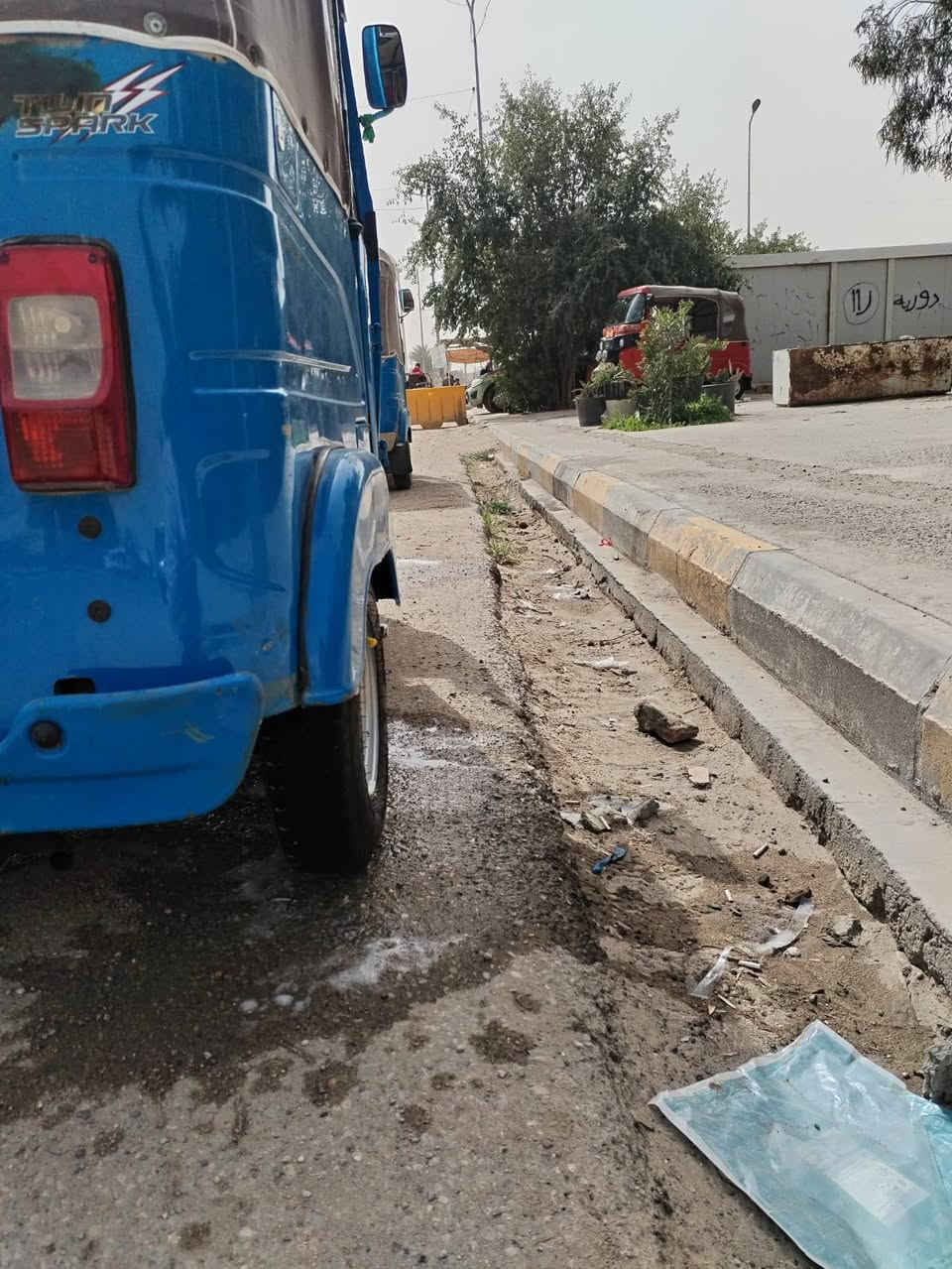 سلام عليكم تكتك 23وراق هزه جديده بيها بس خياسات ولباقي مكفول كشر ومحرگ مكان ناصريه رفاعي نتصل ***********
