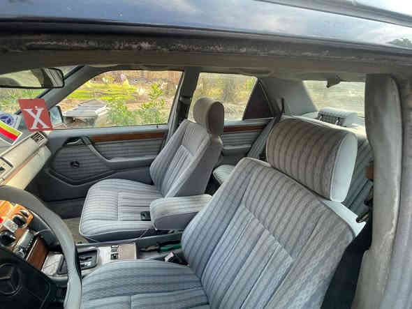 ماردسدس دب اسود موديل 89 مكانه بابل محور بطه vvt
سنويه ل 26 شهر 7 
تحويل مباشر سياره كامله مابيها نواقص فقط غاز التبريد 
سعر 66 وبيها مجال رقم موبايل ***********
