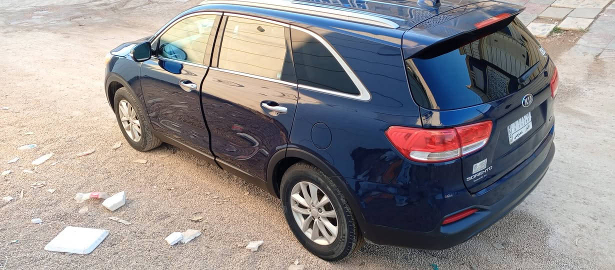 كيه سورنتو لبيع 
موديل 2016
وارد امريكي
سياره كلين تاتيل كفاله عامه حت دعاميات مال الشركه
رقم انبار تحويل مباشر 
لون حبري 
محرك 4سلندر GDIمكفول بلادي بس معلي كازكيت علمود مدك دوانز كير مكفول 
5راكب 
نص فول 
تحكمات ستيرن جيهتين 
اشاير بل مري 
الايت امامي دبل عدسه عال ناصي 
كامره دواره 
سياره جديده مال جناي تدفئه تبريد كله شغال 
السعر 160وبيه مجال
مكان سياره الرمادي الزراعه قرب كليه المعارف 
الاستفسار ***********
