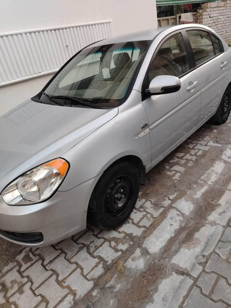 سلام عليكم عندي اكسنت مديل ١٠ بيهه بأس جملخ امامي نفس لون مبدله محرك الف ستميه مكان بغداد الكرخ سعر ٩٥ وبيهه مجال قليل رقم ***********  او مراوس بتكسي
