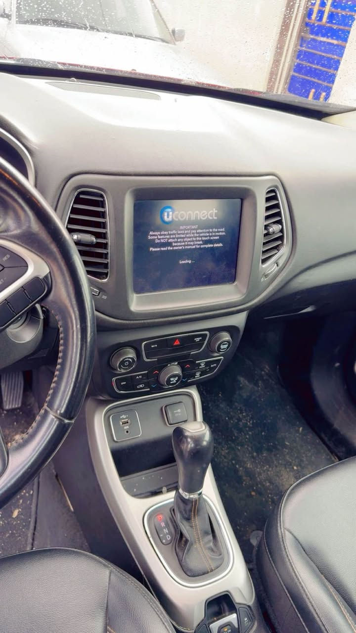 جيب كومبارس مديل 2020مثل واضح بل صوره سعرها135سياره كفاله بيهاطخه بل بنيدكداصبع 
*********** البصرة, العراق
