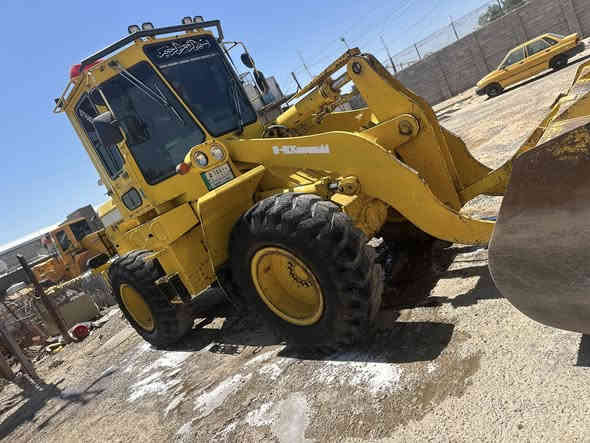 سلام عليكم شفل كاوسكي 65 Za موديل 2004 مكفولة كفالة عامة رقم بغداد بسمي اي ستفسار عل رقم *********** ا
