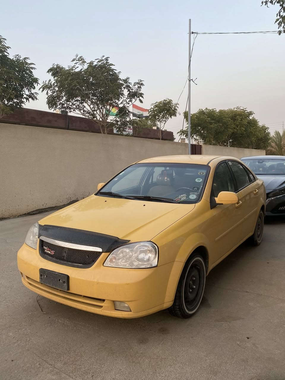 السلام عليكم اوبترا للبيع موديل 2012سنويه جديد كير ومكينه وتبريد جدد حداديه جديده  تخم تايرات جدد سياره جديده مصفره هيئة وغرامات ماعليهه ربع تحويل ثاني يوم العنوان ديالي خانقين اتصل على الرقم ***********
