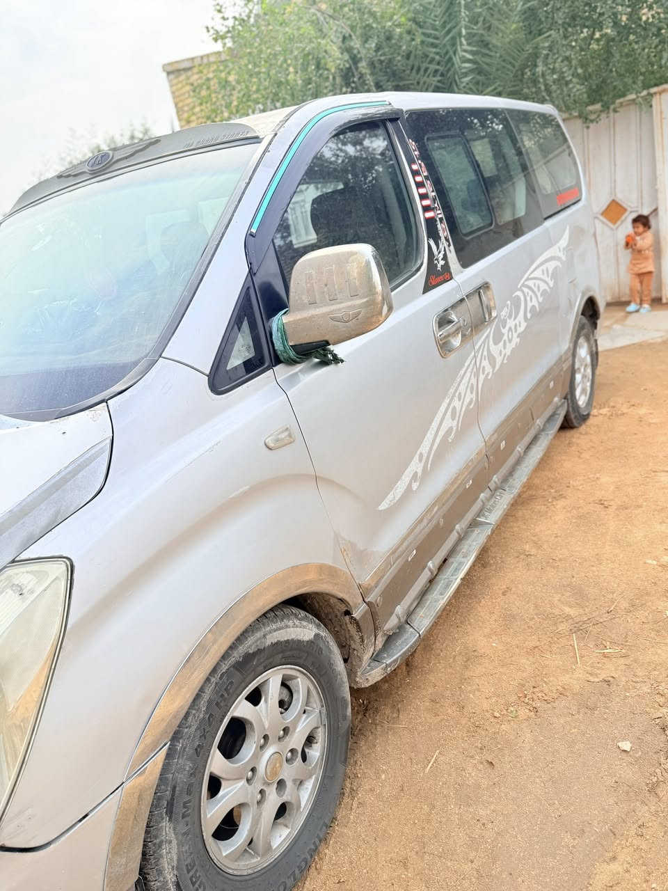 سلام عليكم مكلف بالنشر
ستاركس ٢٠٠٨ مسكر  رقم قادسية السيارة نضيفة كلش وخاصتا من الداخل جاهزة من كلشي سعرهة ١٢٠ وبيه مجال للشراي
رقم صاحب السيارة  ***********
