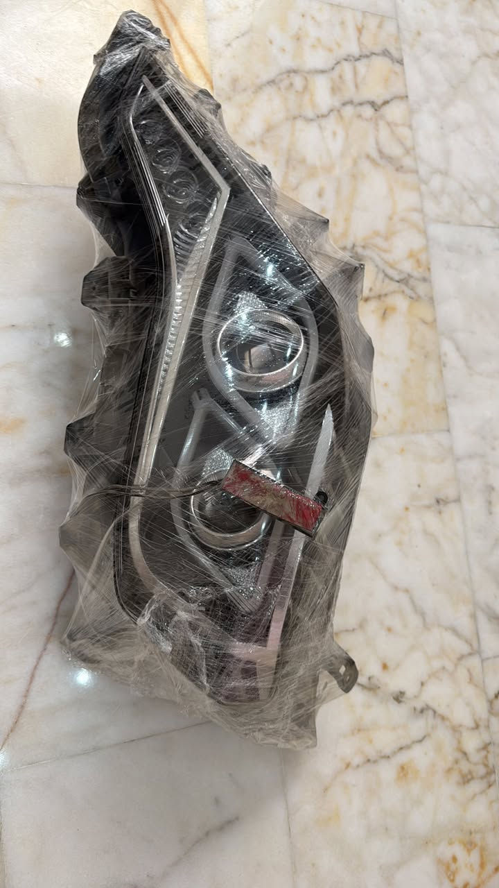 سلام عليكم للبيع
زوج لايت برادو 2017 سعر 300 ألف 
للتواصل بغداد كاظميه 
*********** 
***********
