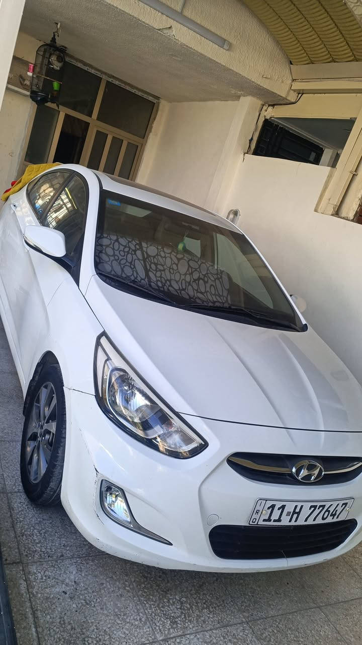 السلام عليكم 
اكسنت 2017   فول مواصفات 
سياره حلوه ونظيفه ومابيها نقص ولا حادث 
مكاني بغداد الدوره حي الصحه 
*********** 
 129$
ماشيه 58 الف كيلو حقيقي 
رقم بغداد باسمي
