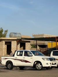 تويوتا بيك اب • موديل ٢٠١٤ • اوتوماتيك