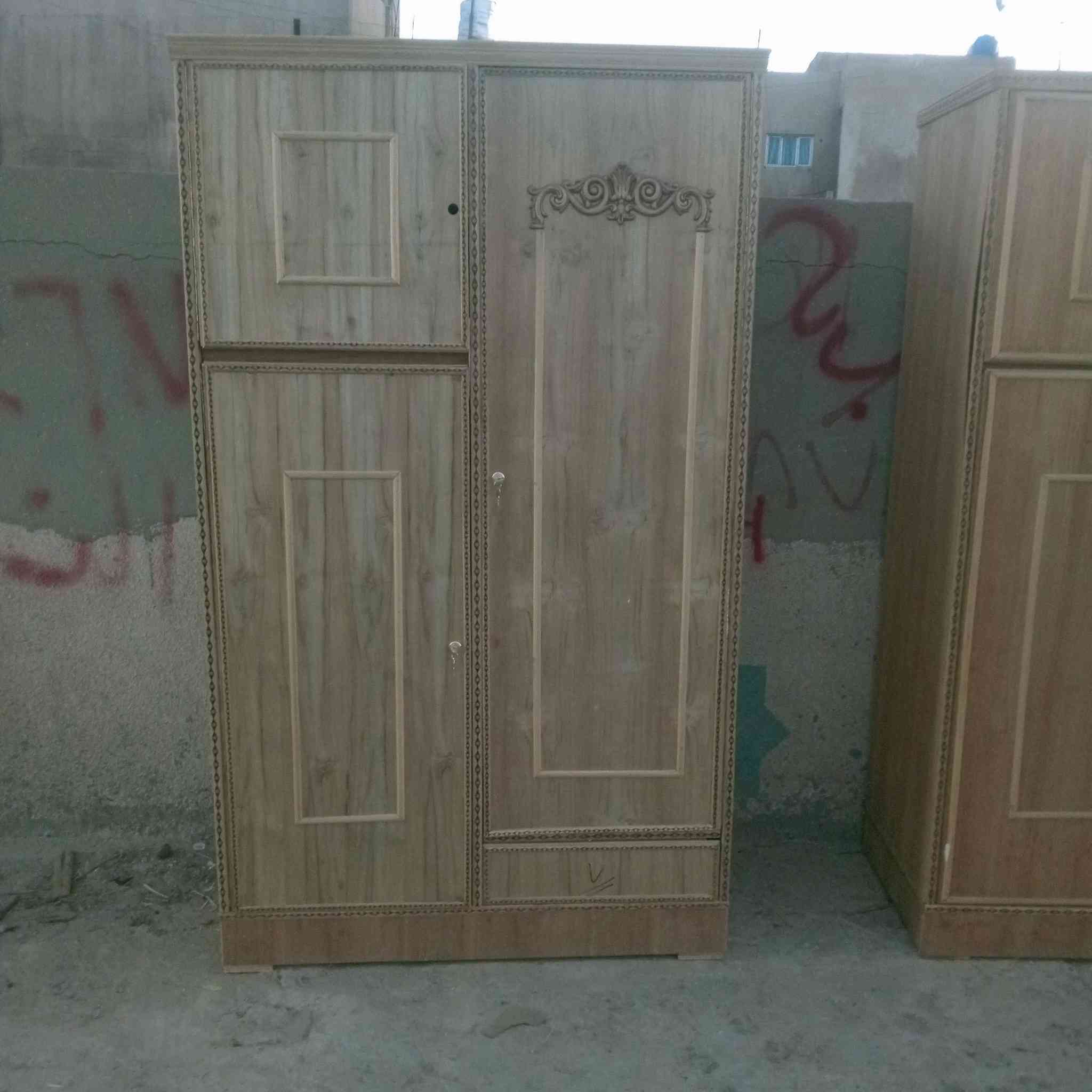 سلام عليكم كناتير بوفيات جرابي للبيع جديد بس ابو 4 مستعمل مكان زعفرانيه ***********
