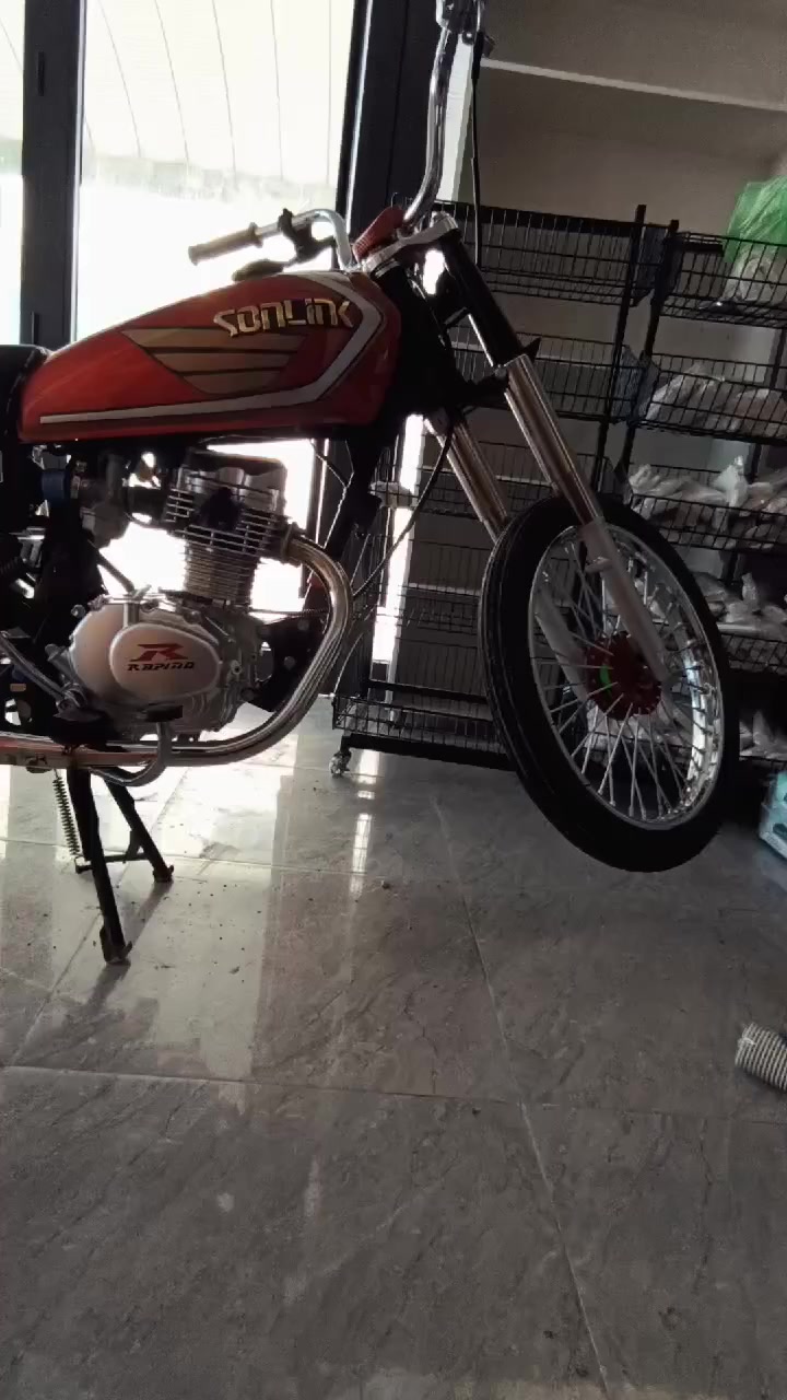 سلام عليكم دراجه للبيع شاصي 2015تعميره.25صارشهرمن.معمره.المكان.ديوانية.اوراق.أصولي***********
