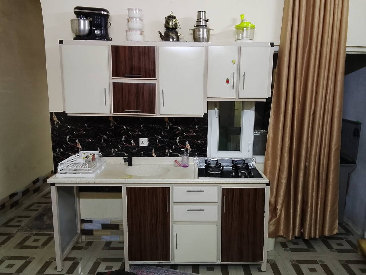 اغراض منزليه للبيع
***********

