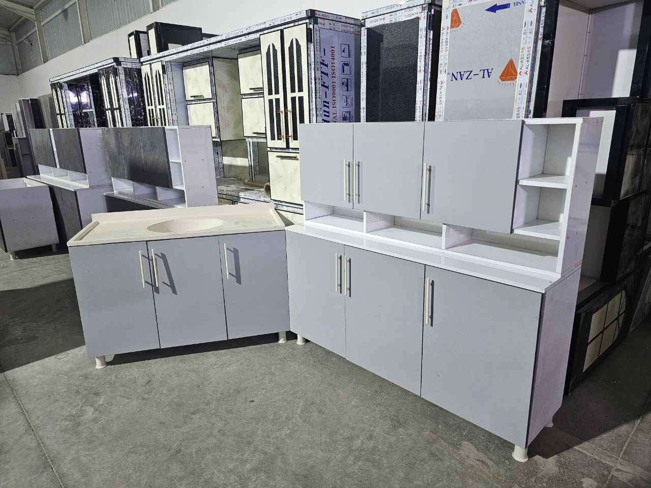 كاونتر متر ونص ارضي وملحق مع سنك متر و٢٠ مرمر MDF خشب .


**إذا كنت صاحب هذا الإعلان وتريد حذفه لأي سبب، رجاءا أرسل رسالة إلى الدعم الفني**