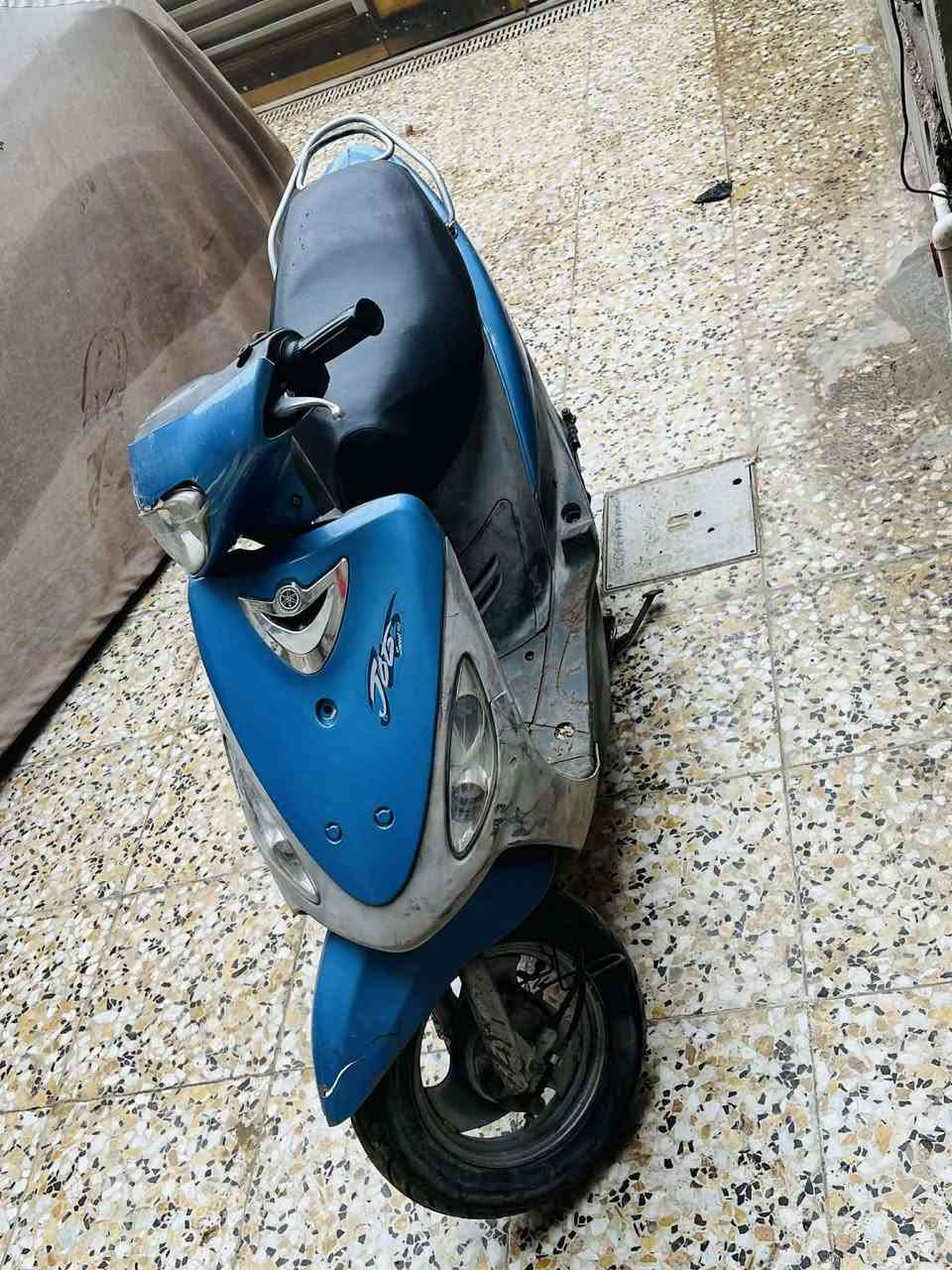 سلام عليكم شباب دراجه ماكس للبيع دراجه مفتوحه مكان حله سعر خاص او استفسار ***********
