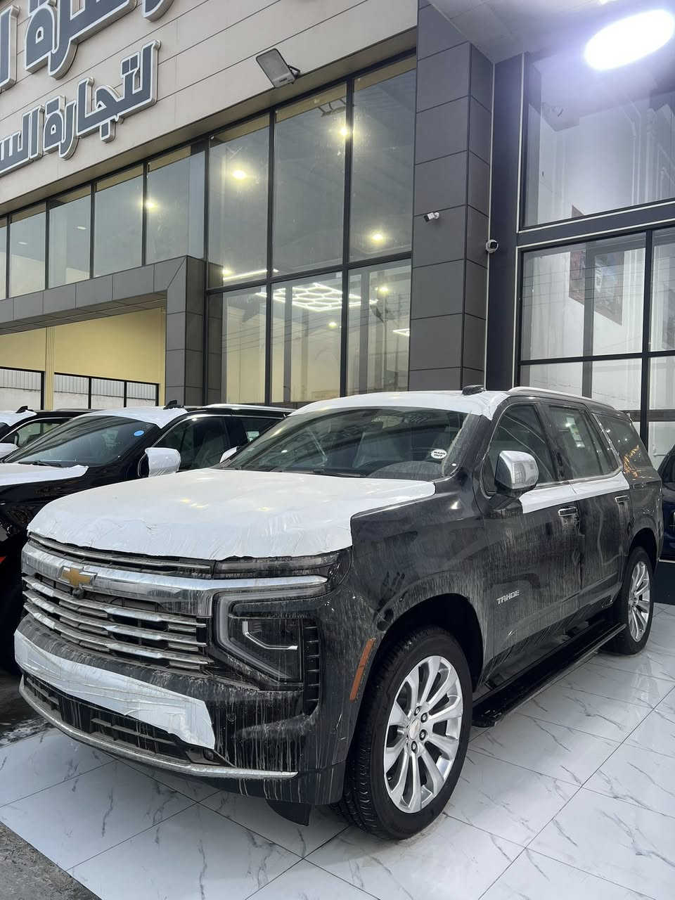 السلام عليكم
تاهو بريمر 2025 زيرووو ضمان شركة المنصور 
السعر 115 مليون مرقم وكامل سنويه بأسم المشتري 
*********** عنواني البصرة
